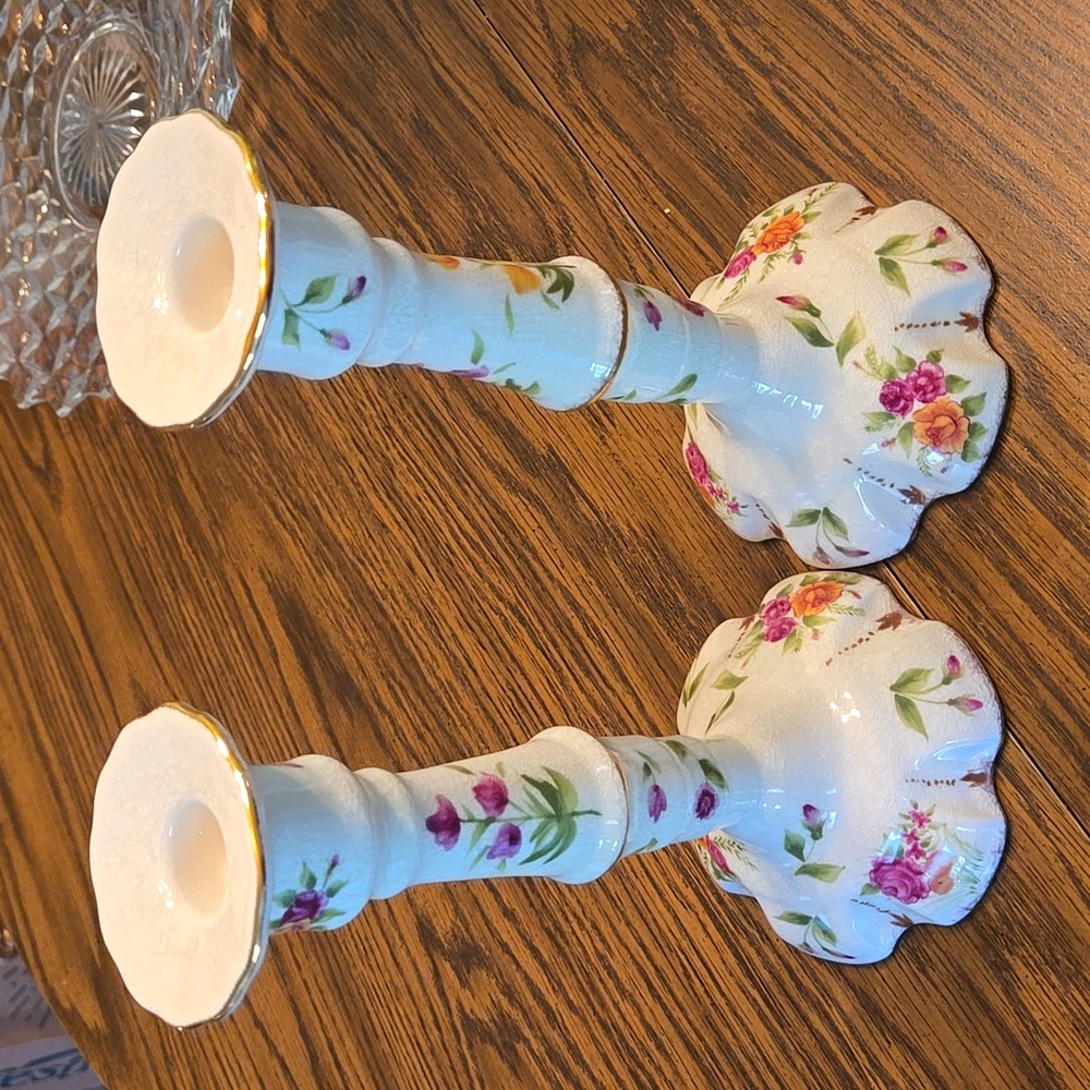 Camrose & Kross JBK Collection Candlestick Set